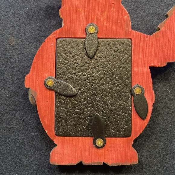 Christmas ornament frame tower. Snowman. Santa. Reindeer with red hanging string - Picture 8 of 10